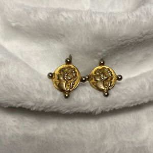 Cameo coin like earrings